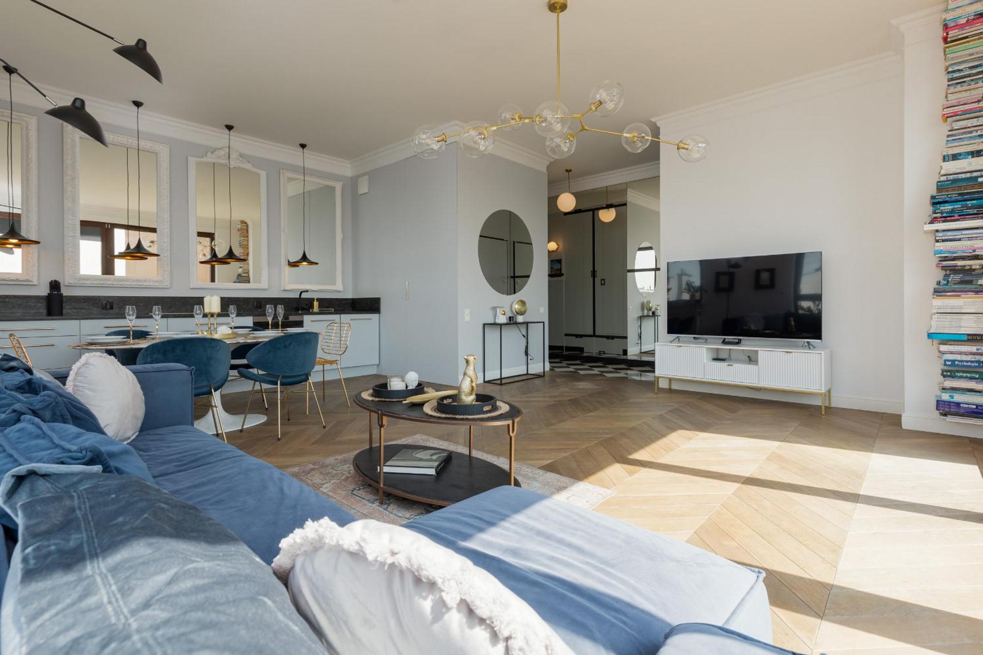 Butas Royal Garden In Wilanow By Renters Prestige Warsaw