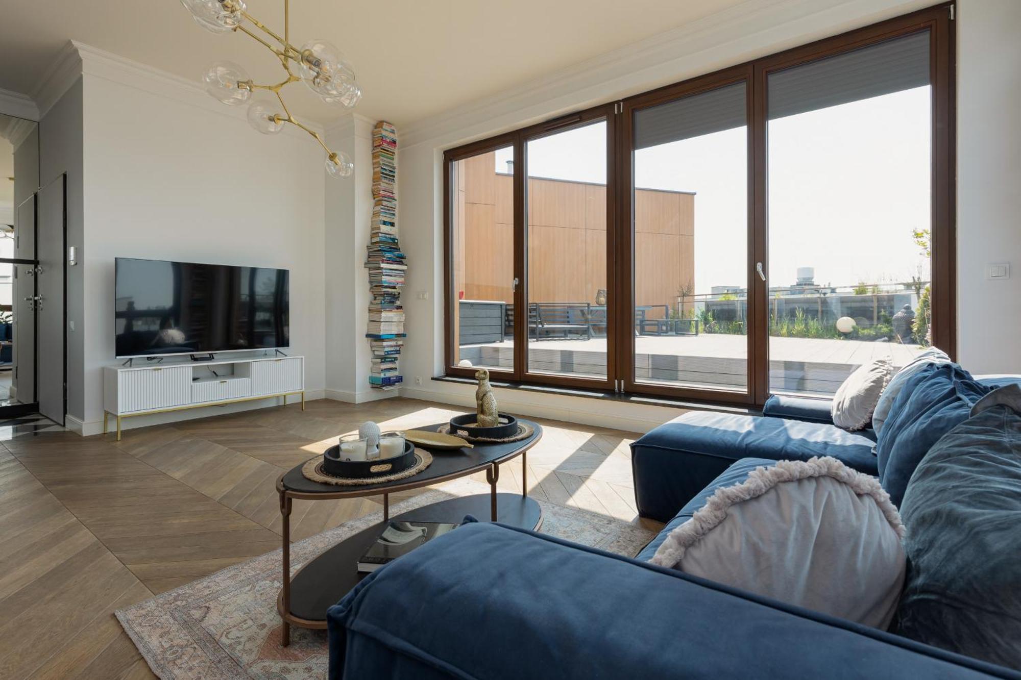 Royal Garden In Wilanow By Renters Prestige Butas