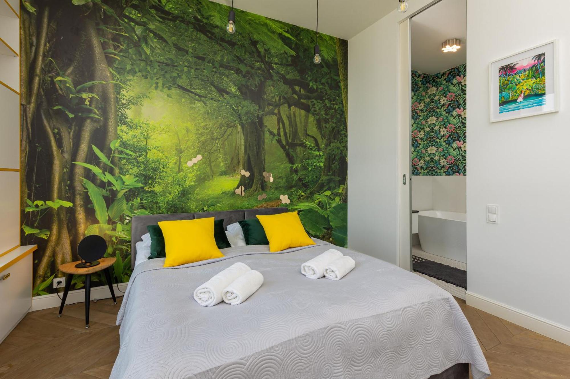 Royal Garden In Wilanow By Renters Prestige Butas *